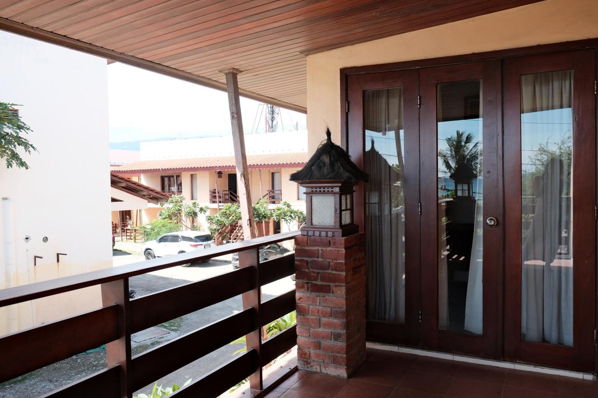 Arbiru Beach Resort Dili Exteriör bild