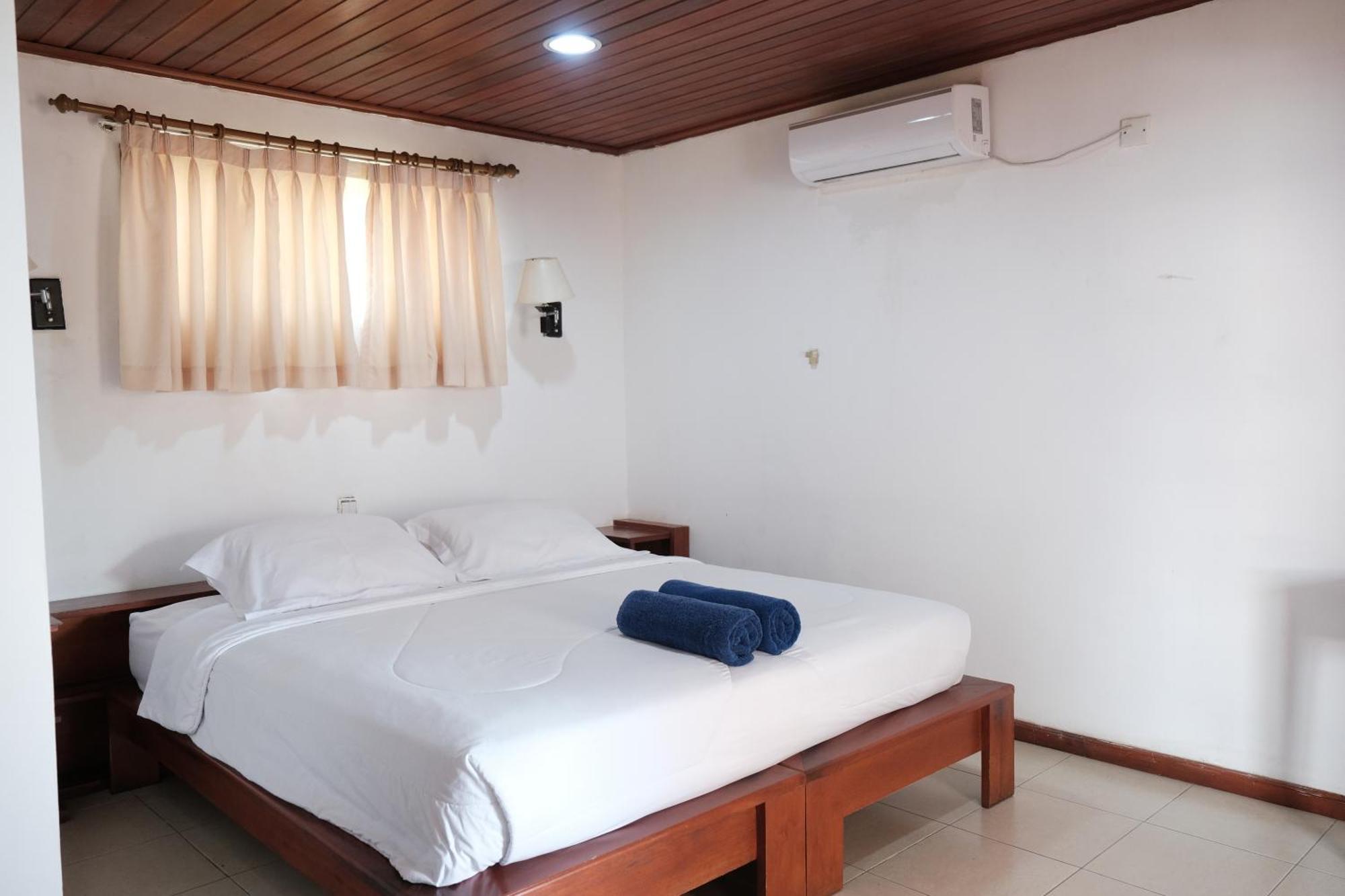 Arbiru Beach Resort Dili Exteriör bild