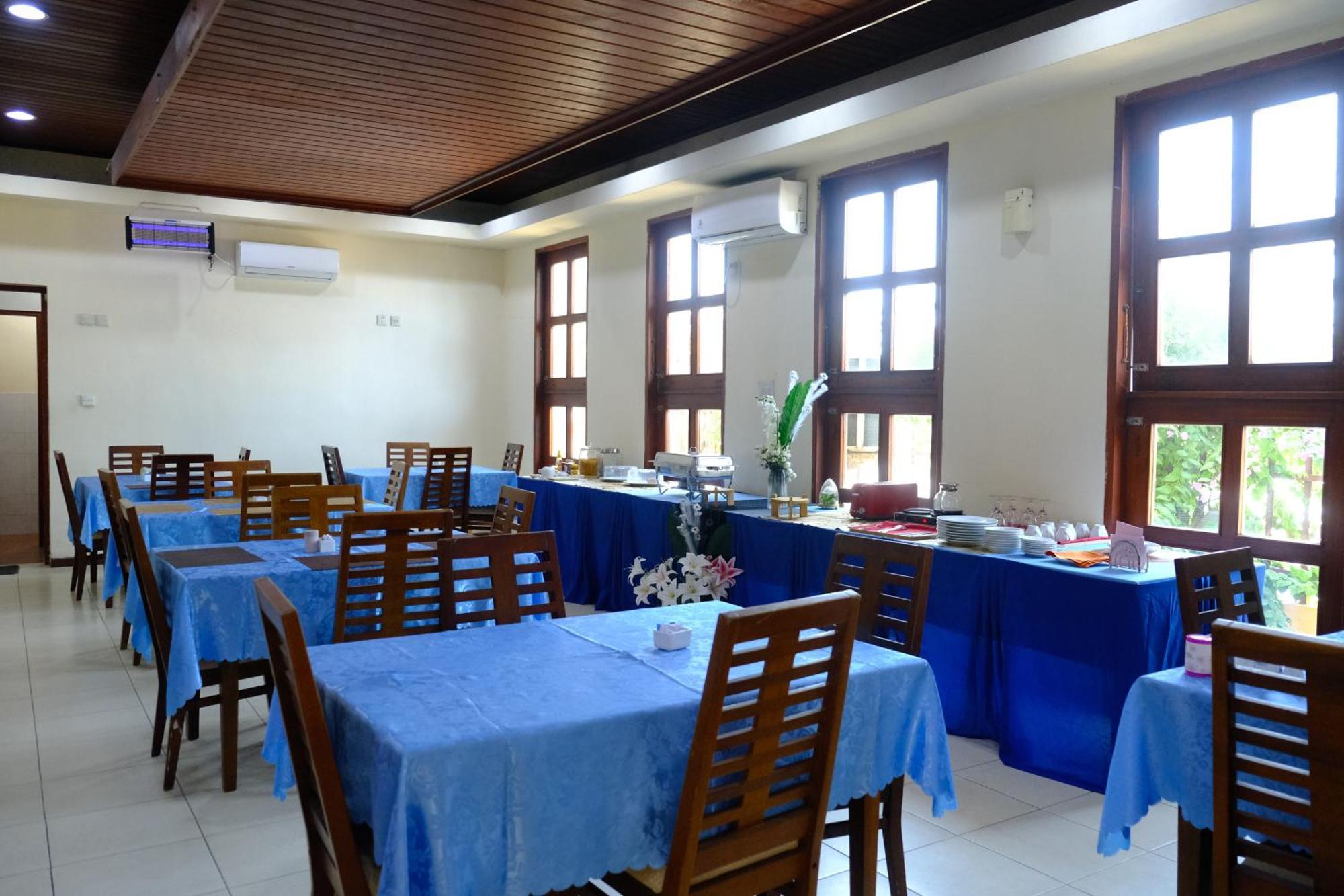Arbiru Beach Resort Dili Exteriör bild